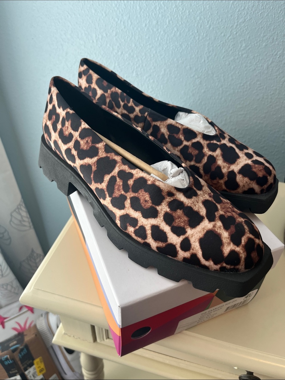 Katy Perry slip on loafer animal print. Size 9.